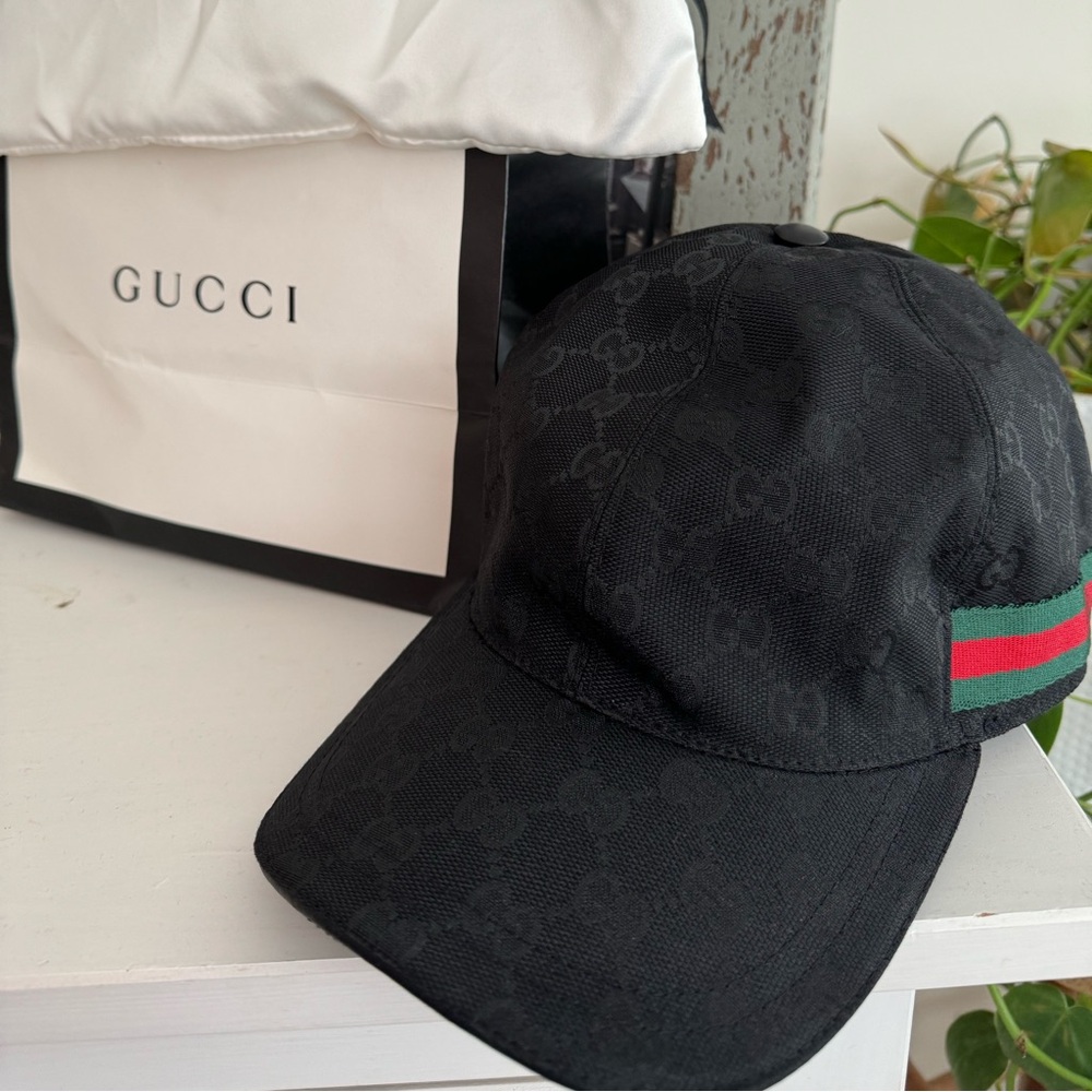 Gucci baseball hat